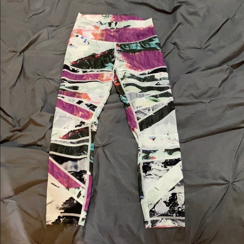 Lululemon high times pigment wave